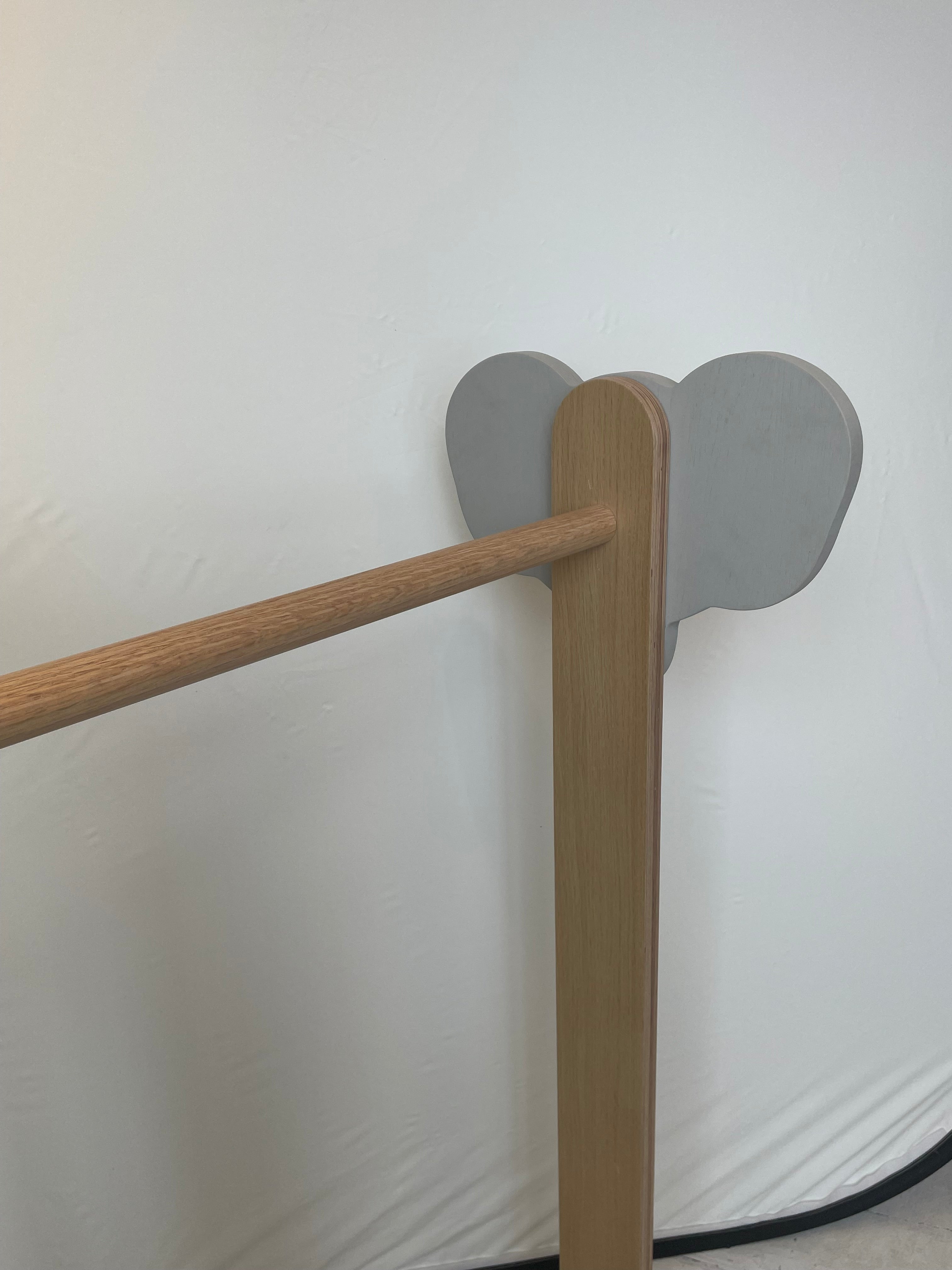 Tøjstativ Ole  med elefant hoved