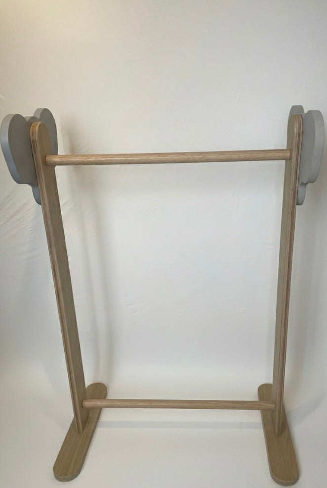 Tøjstativ Ole  med elefant hoved