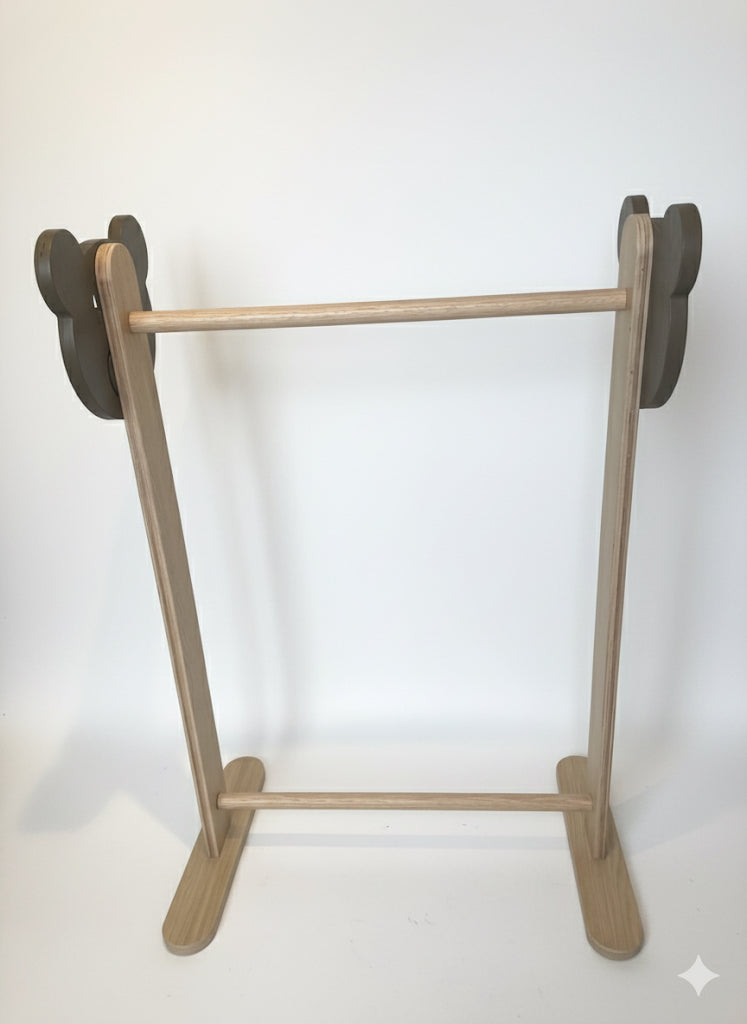 Tøjstativ Ole med bjørne hoved